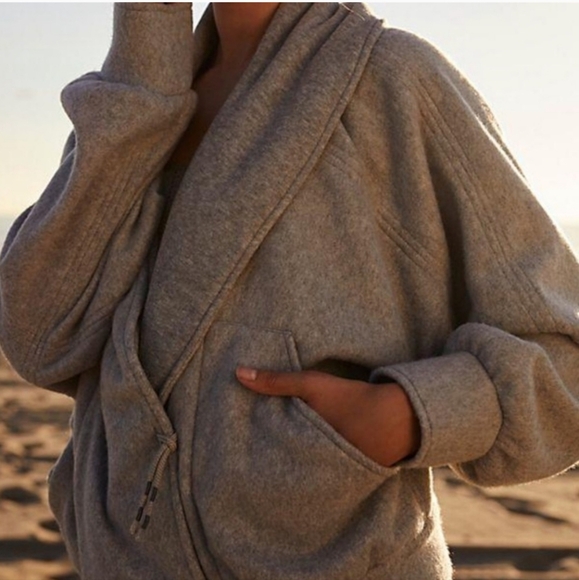 Free People Passage Jacket Soft Fleece Shawl Collar Slouchy Grey Size Small NWT - Picture 2 of 14